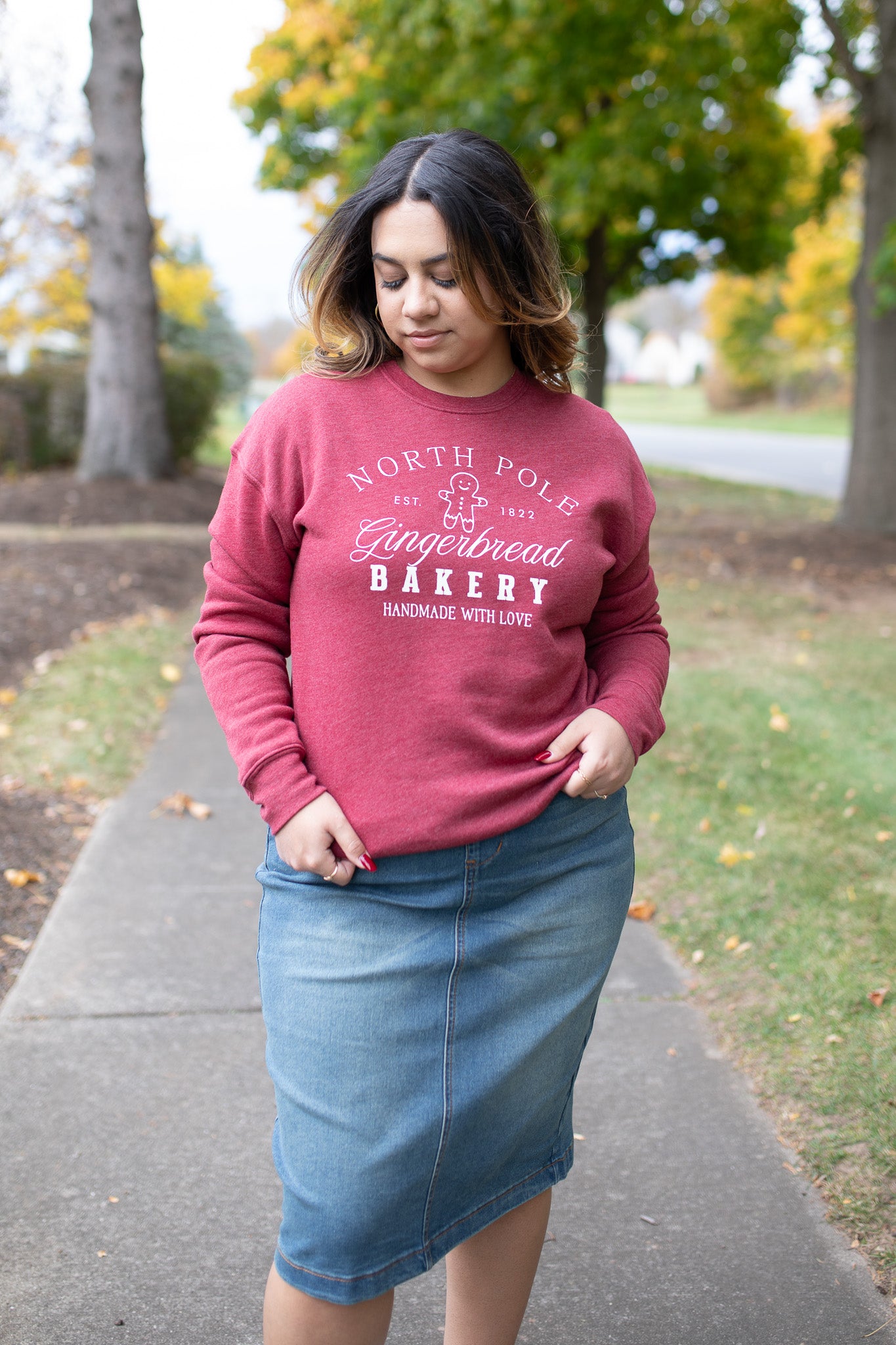 North Pole Gingerbread Graphic Sweatshirt in Maroon