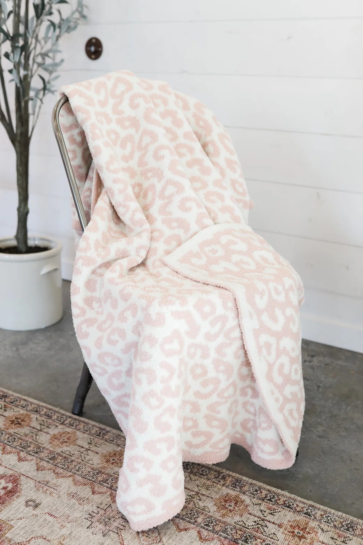 Leopard Comfy Luxe Blanket - Pink