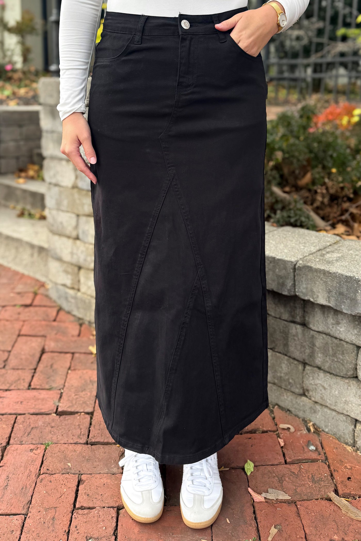 Leah Denim Maxi Skirt in Black