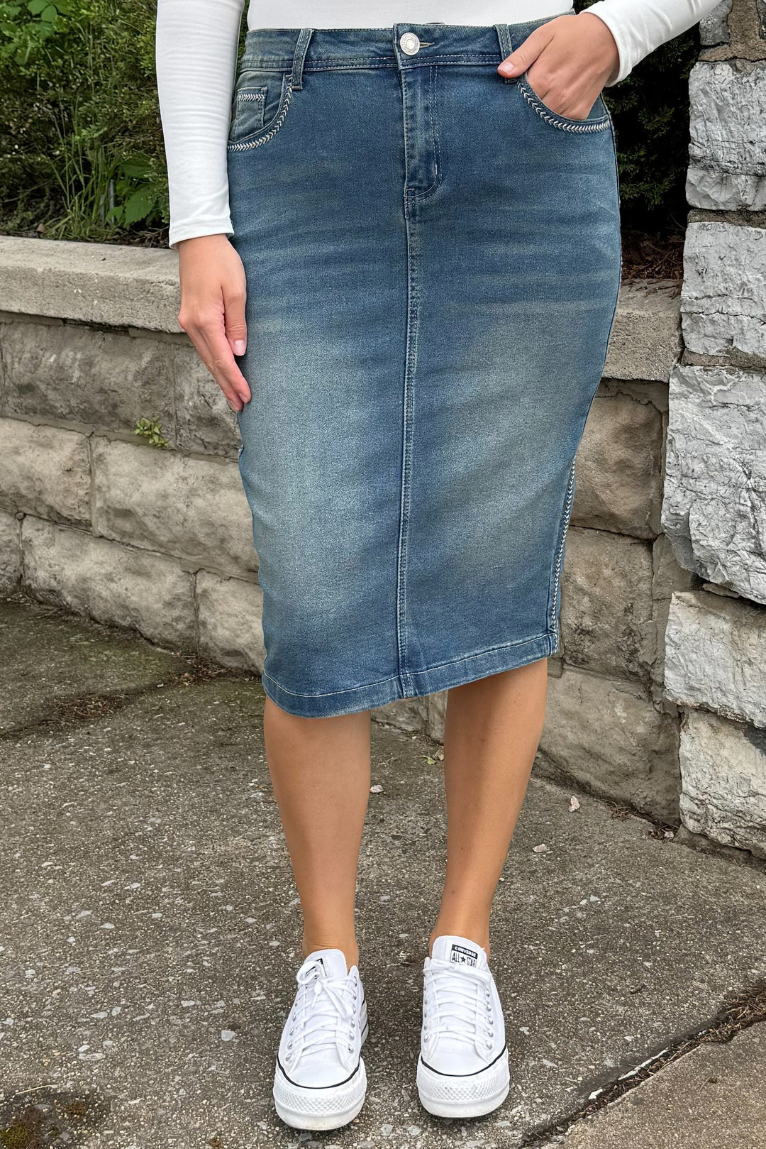 Knee length denim skirt 8x10 best sale