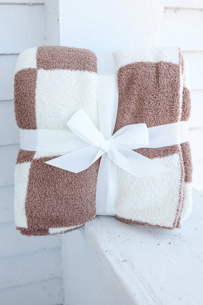 PINK DEALS* Checkered Luxe Blanket