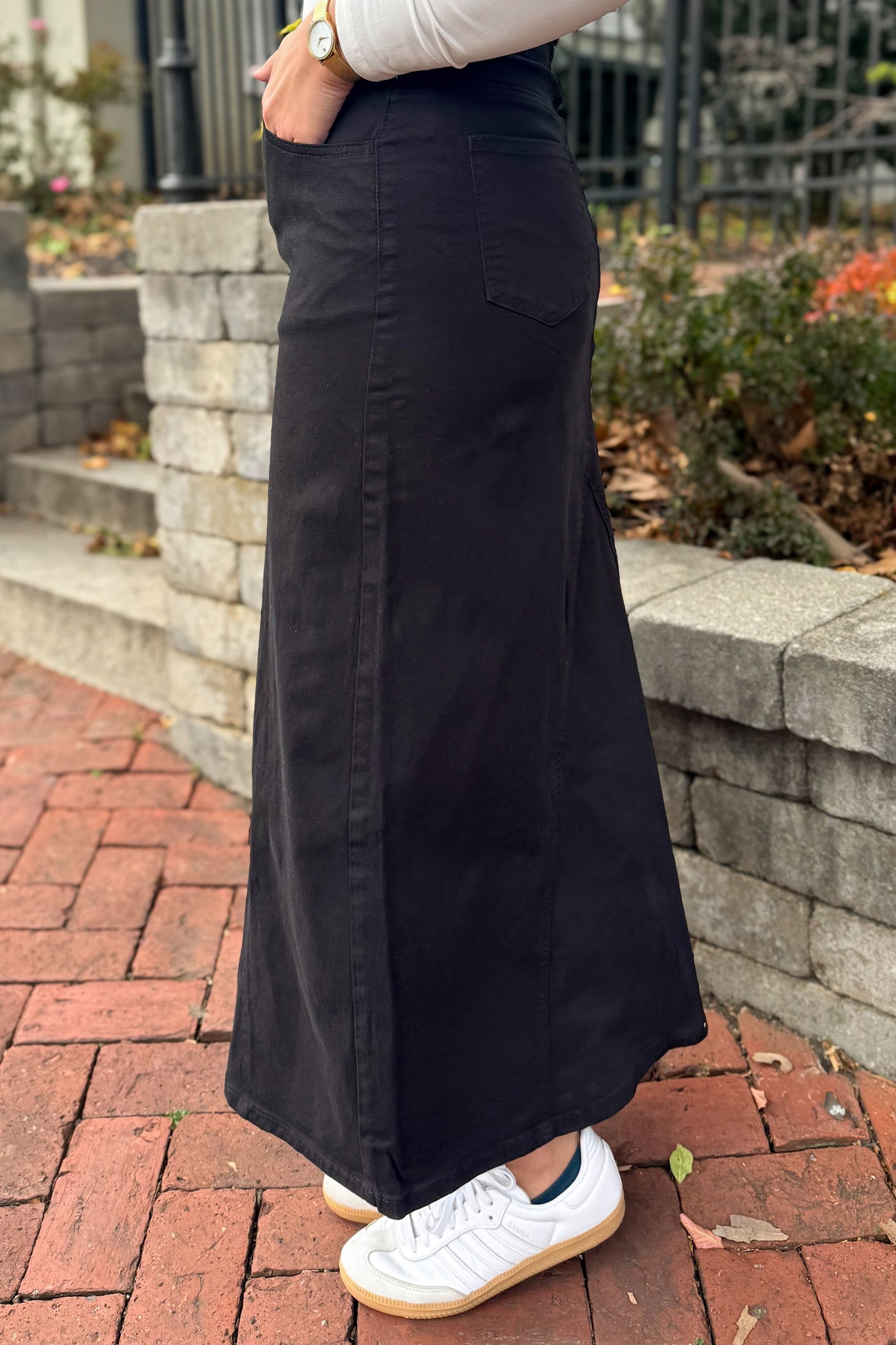 Leah Denim Maxi Skirt in Black