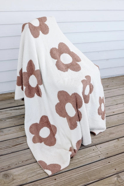 PINK DEALS* Retro Flowers Luxe Blanket