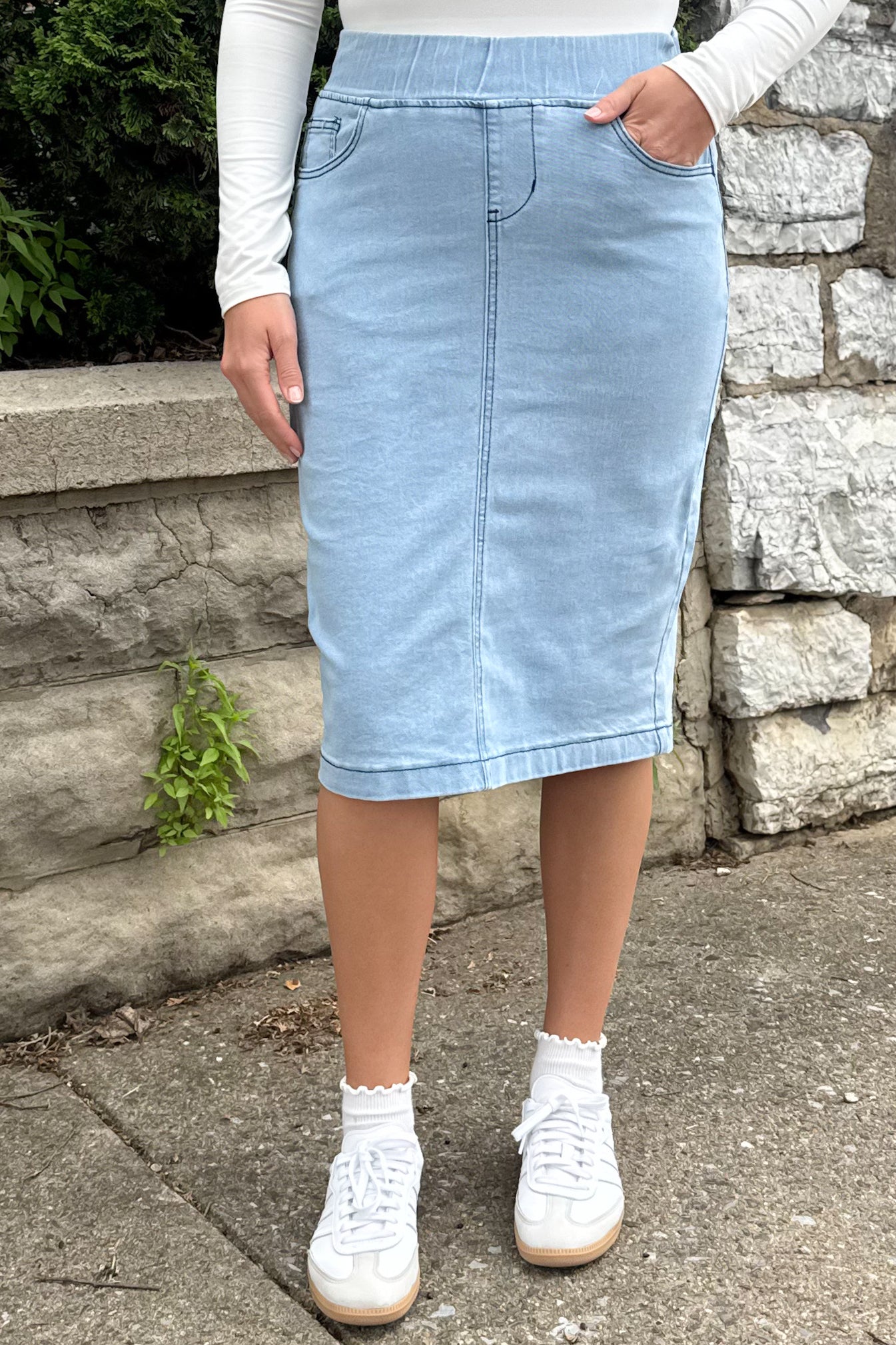 Classic Waistband Denim (Lt. Indigo)