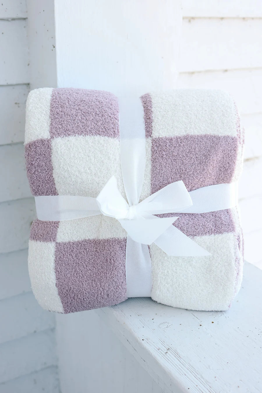 PINK DEALS* Checkered Luxe Blanket