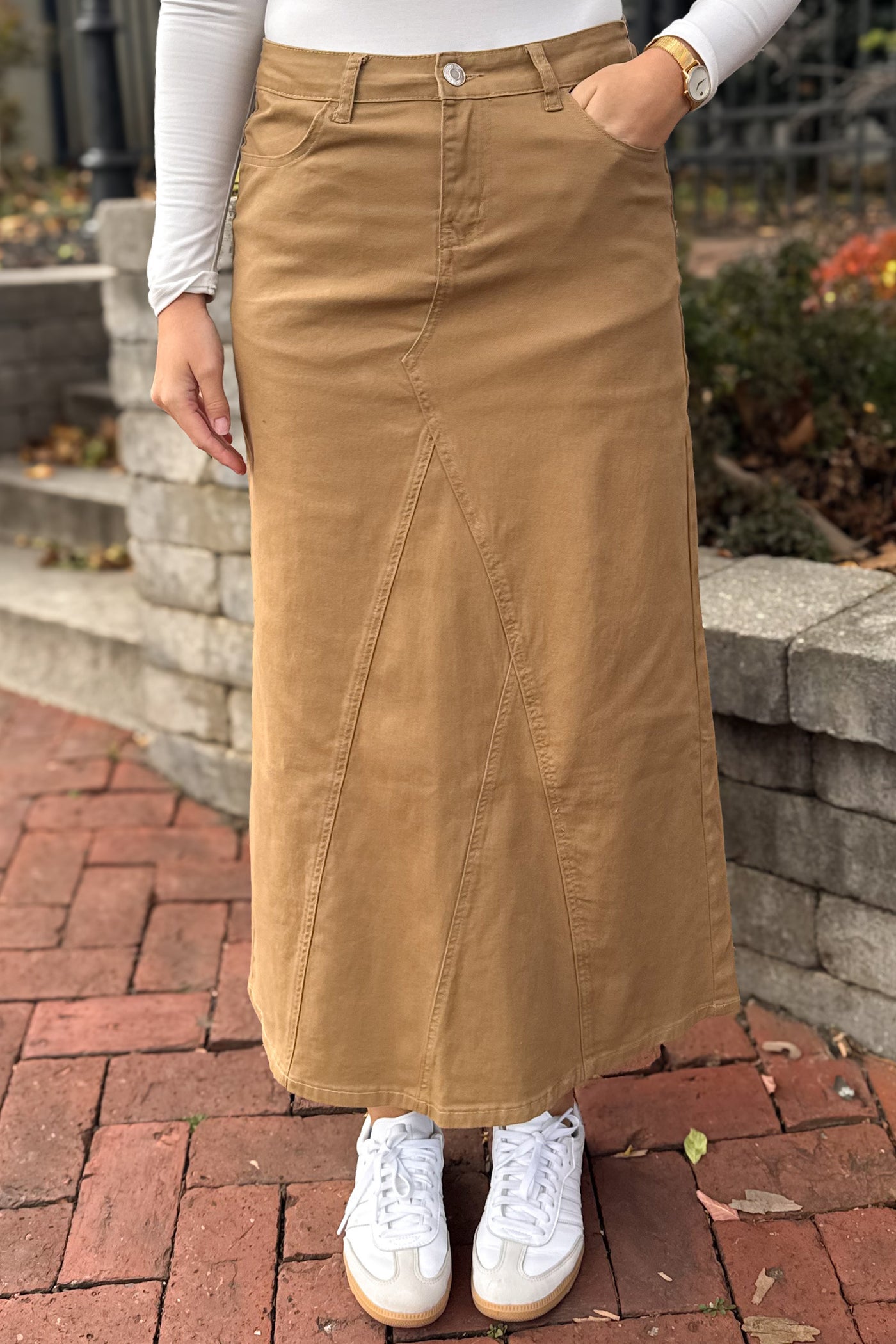 Leah Denim Maxi Skirt in Dk. Khaki