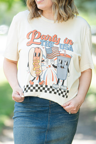 Party In The USA Hotdog & Soda Graphic Tee in Natural (FINAL SALE)