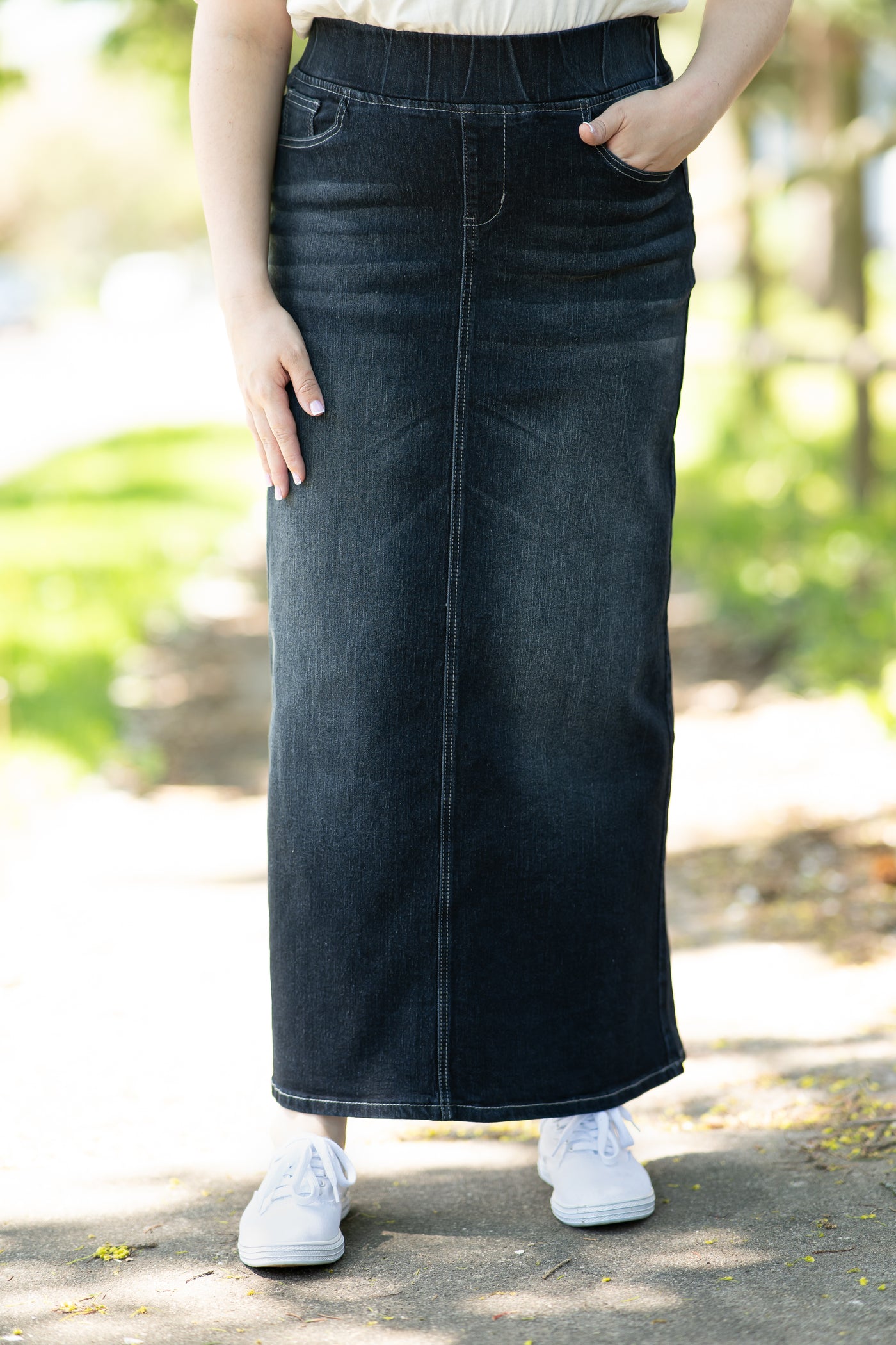 Classic Waistband Long Denim in Black (FINAL SALE)