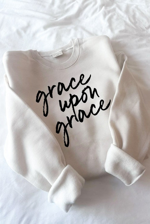 PINK DEALS* Grace Upon Grace Graphic Sweatshirt in Vintage White