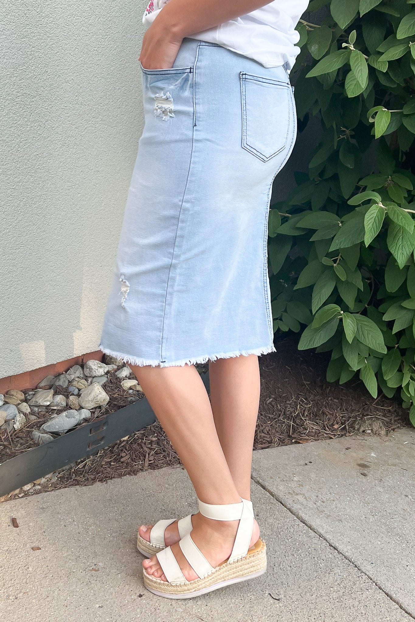 Brenna Distressed Denim Skirt in Lt. Wash