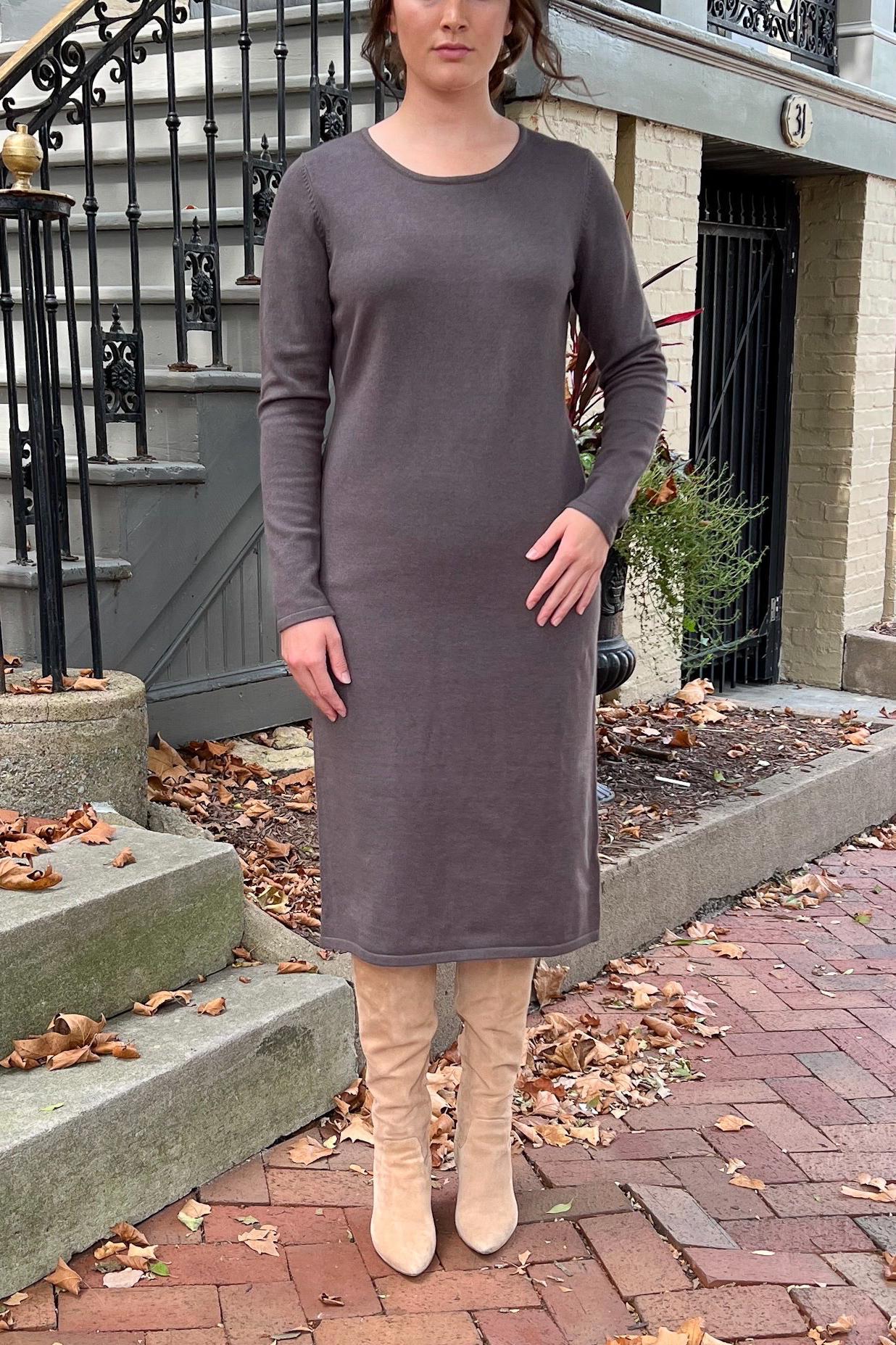 sweater dress sale Womens Chunky Ribbed Tie Waist Midi Sand Model is wearing a 1X Farm Rio White Midi Sweater