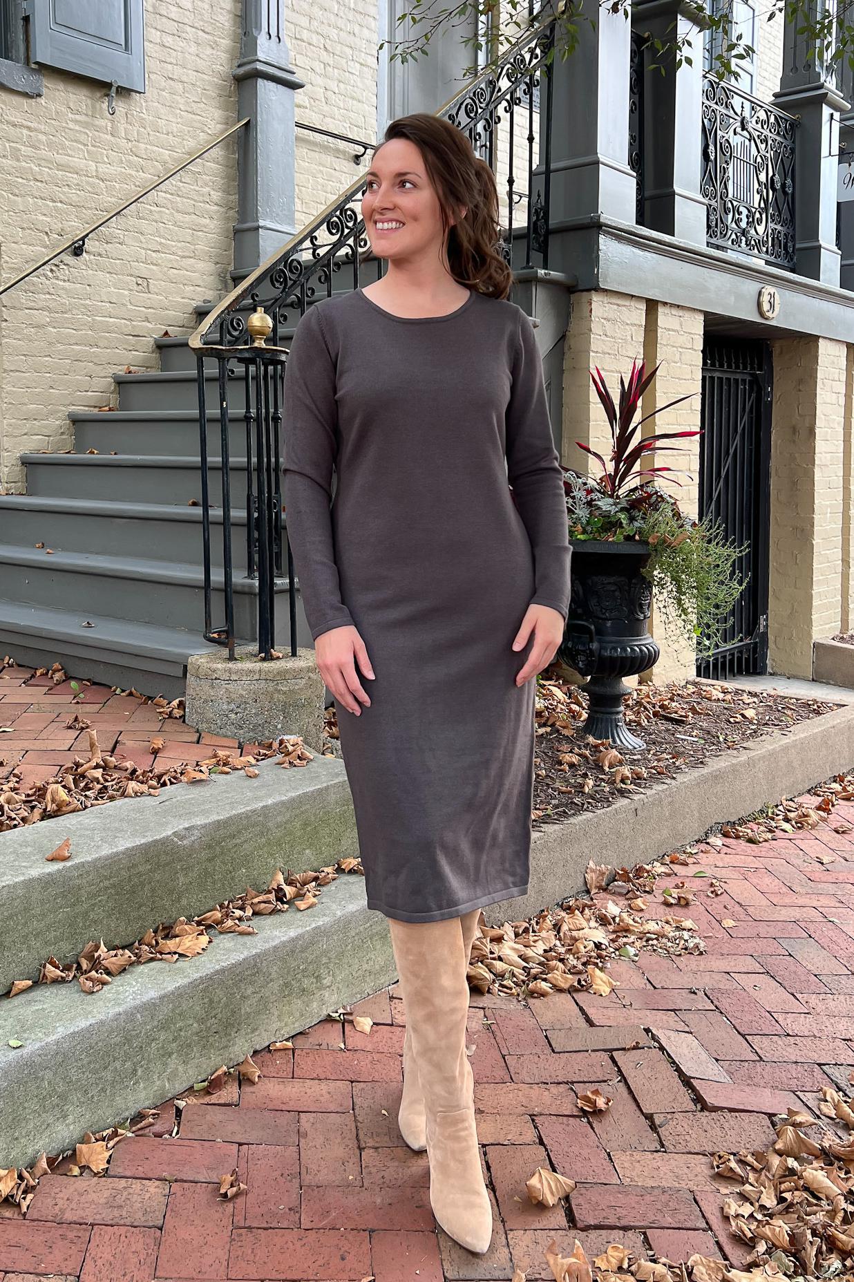 THE QUINN EVERYDAY SCOOP NECK SWEATER DRESS IN GREY (Final Sale)